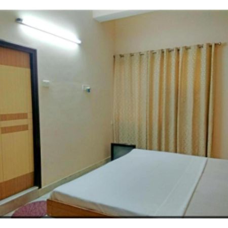 Hotel Basera Guest House, 사하란푸르 외부 사진