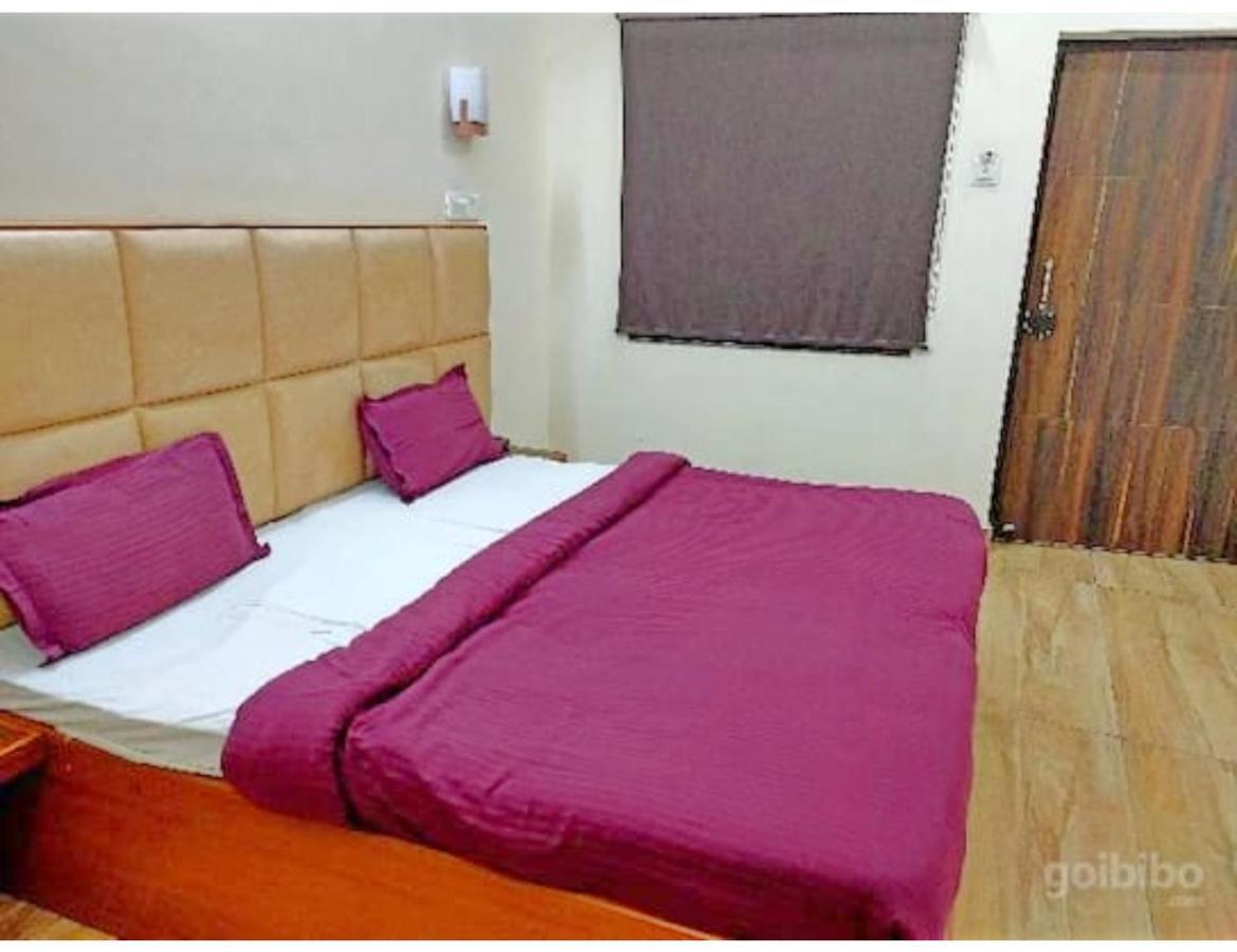 Hotel Basera Guest House, 사하란푸르 외부 사진