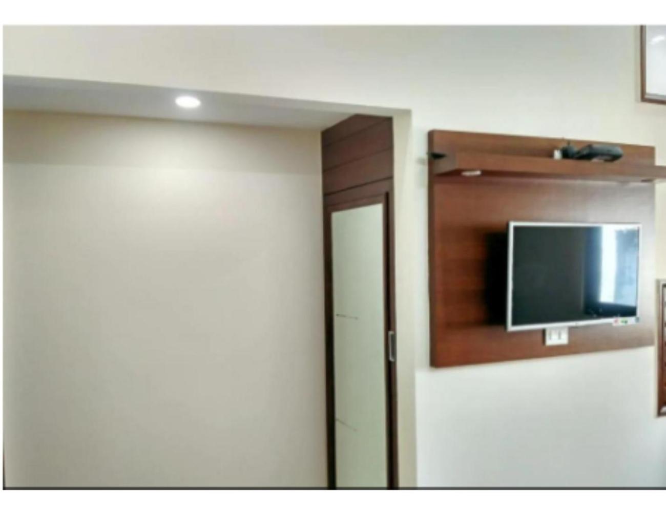 Hotel Basera Guest House, 사하란푸르 외부 사진